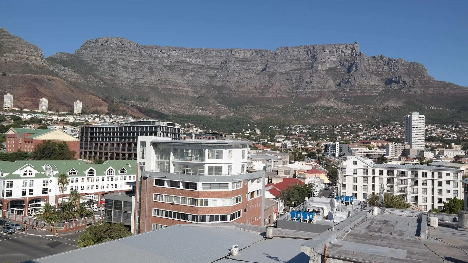 Four Seasons Apartment Cape Town