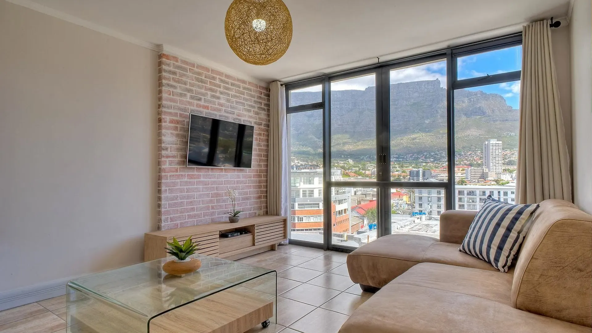 Four Seasons Apartment Cape Town